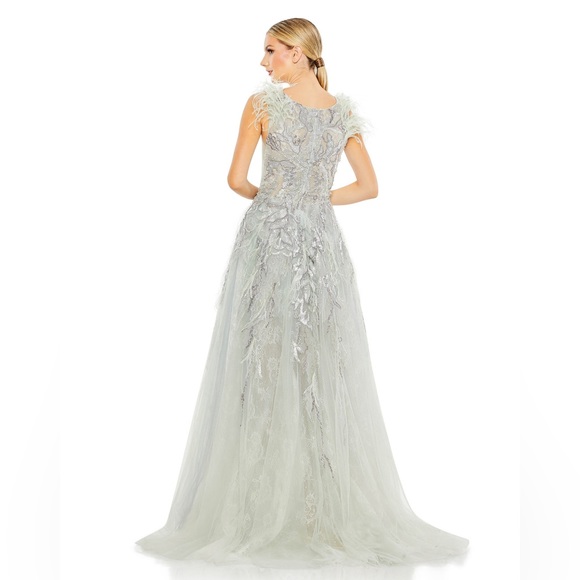 Mac Duggal 20259 Feather Embellished Evening Dress sz 6 - Picture 3 of 15